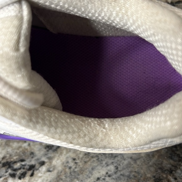 Nike impact groove running shoes for women. Size 9 - Picture 11 of 11